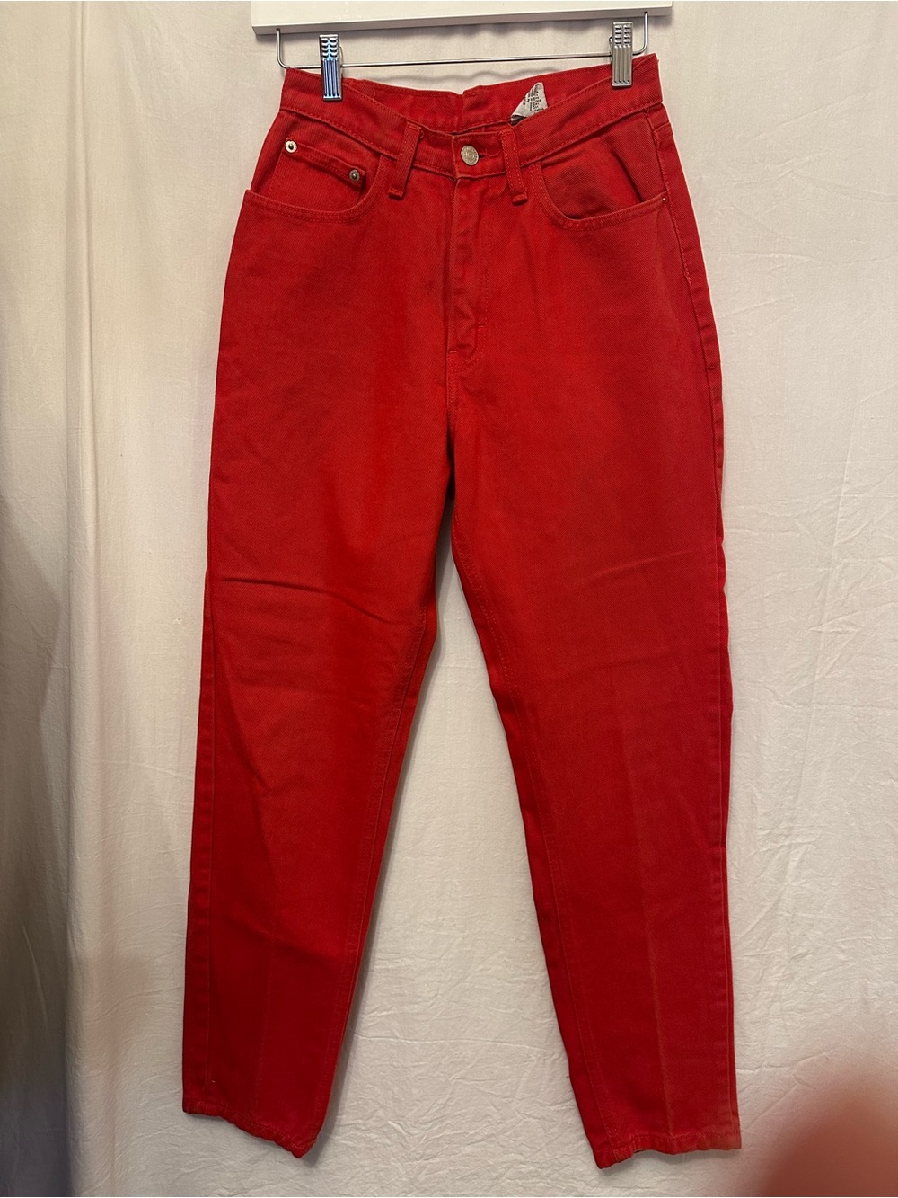 Jordache Jeans Vintage Red High Rise Mom Jeans 9/10 100% Cotton